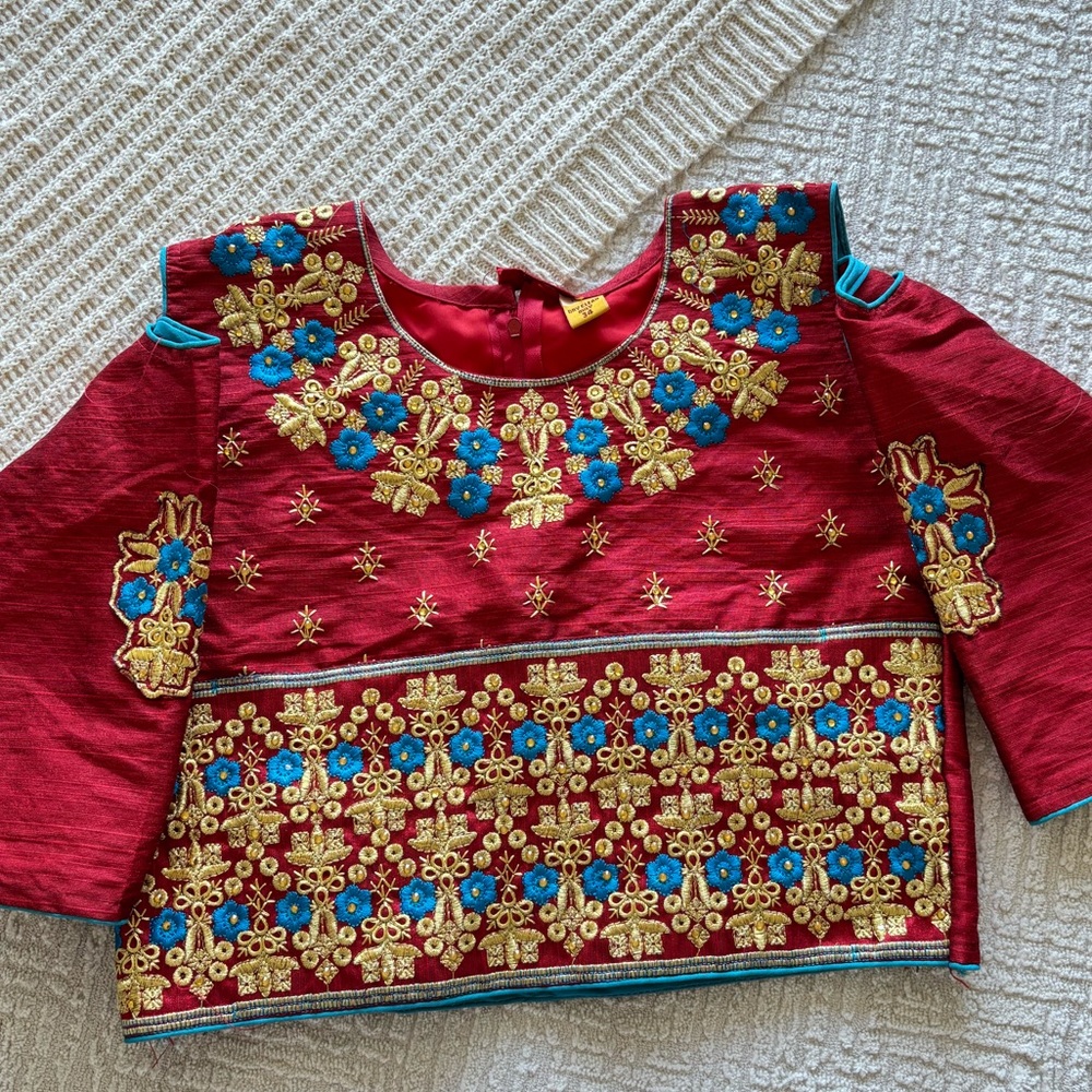 NWT Embroidered Saree Blouse